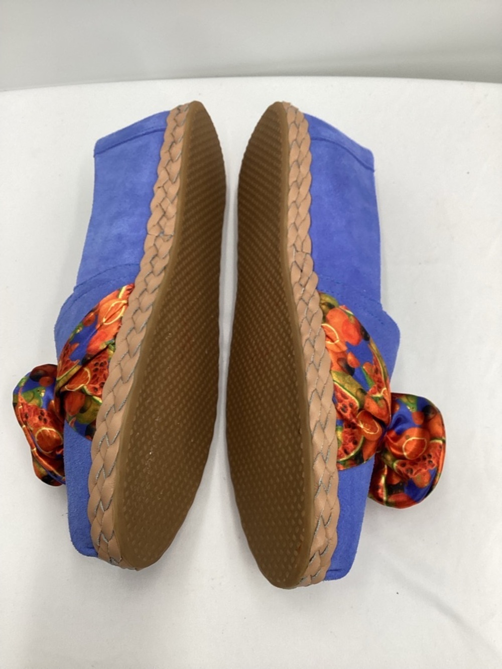 Toms Frida Kahlo Alpargata Slip-On Flats with Fruit Embroidered &Fruit Rosette - Picture 9 of 12